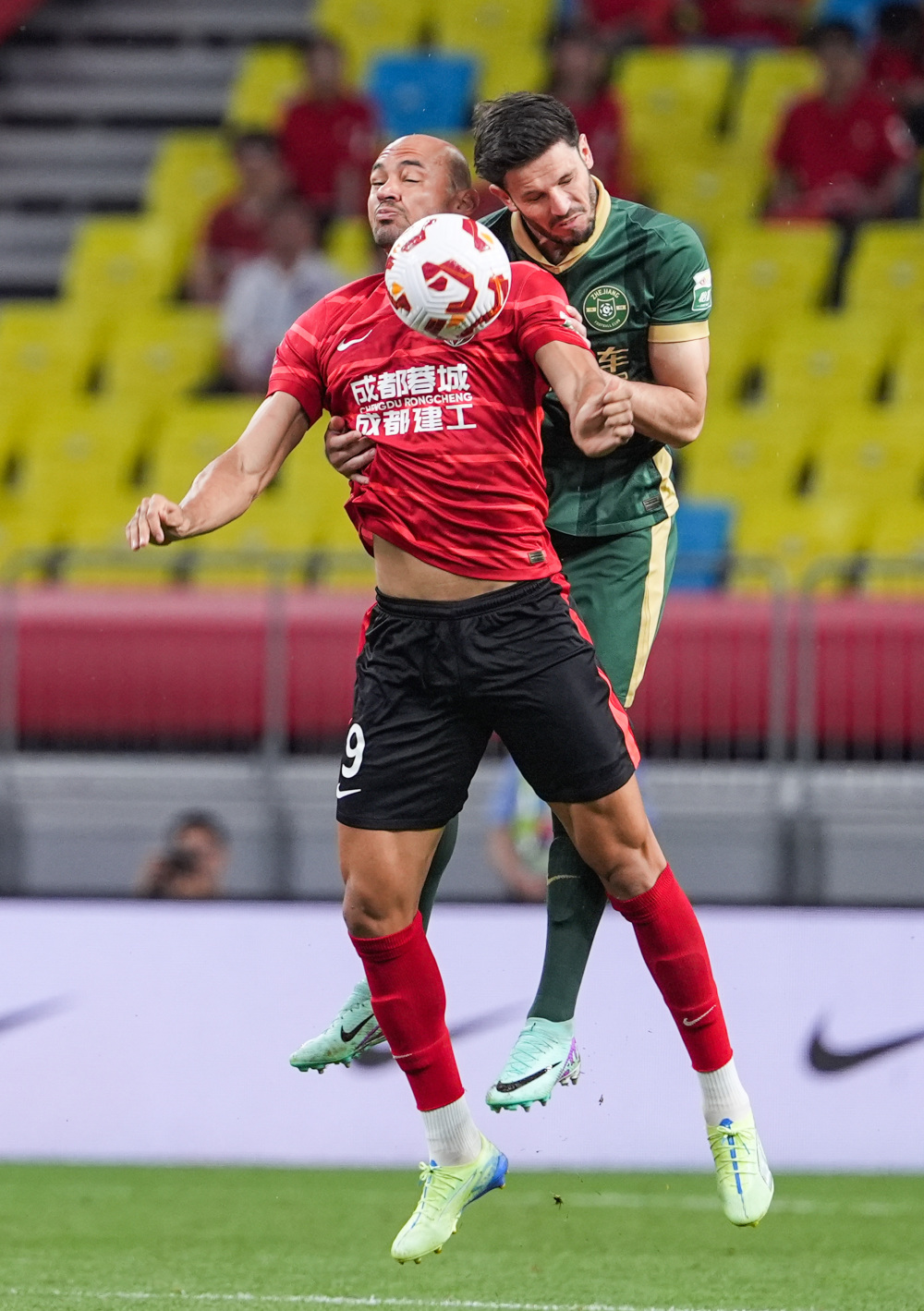 更是將熱刺 更是將熱刺